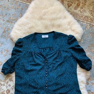 Blue leopard print copped top